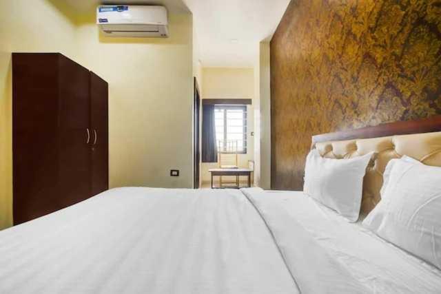 Collection O 83988 Hotel Clear Sky Udaipur Bagian luar foto